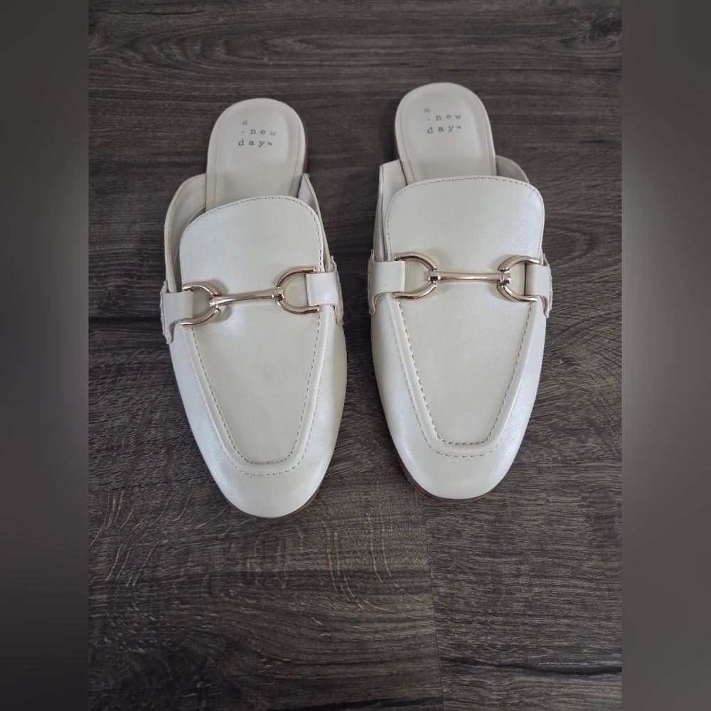 A New Day Women's Mules Size 6